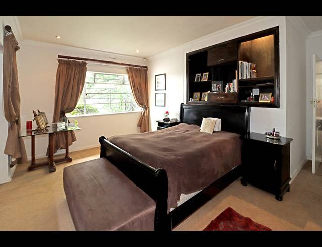 3 BEDROOM FREEHOLD FOR SALE IN HIGHLANDS NORTH